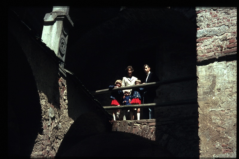 32.Falkenstein jul 1968 Mama,Walter,Brigitte,Marion,Peter.JPG